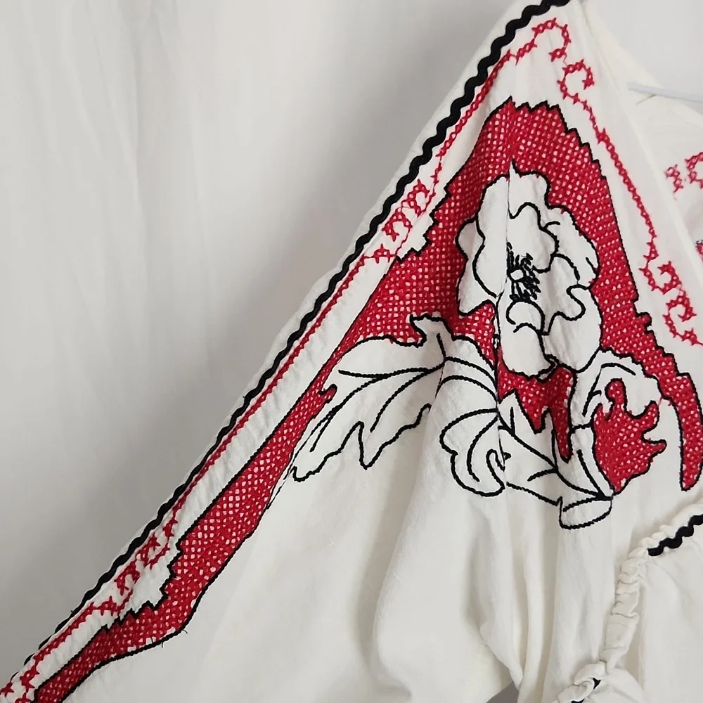 Free People Bonnie Embroidered Top, XS, Excellent Used Condition